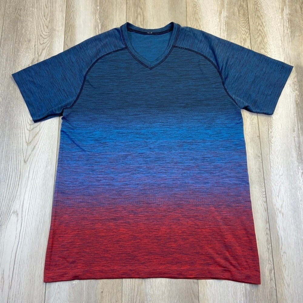 Lululemon Metal Vent Tech Shirt Mens Large Blue Red V-Neck Popsicle Gym Athletic